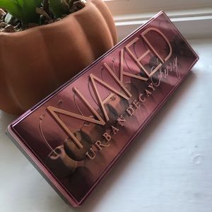 Urban Decay Naked Cherry Palette
